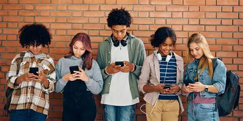 Global Internet and Social Media Use Among Teenagers