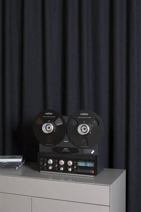 Key Features of Revox M230