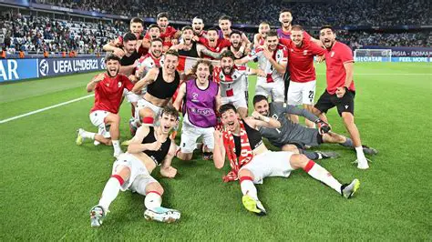 Leverkusen – Paris Saint-Germain : Analyse Complète d'un Duel Européen Potentiel ou Historique